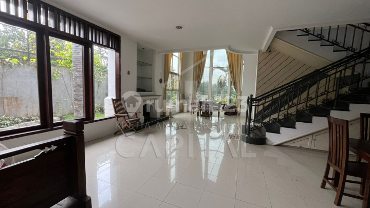 Rumah Asri di Setiabudi Regency Harga Investor