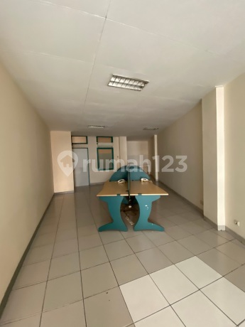 Ruko Gandeng Di Puri Indah Lokasi Strategis Parkir Luas Ruko Gandeng Di Puri Indah Lokasi Strategis Parkir Luas