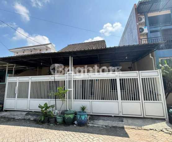 Rumah Dijual Cantik Type 98 Didaerah Pakuwon Surabaya