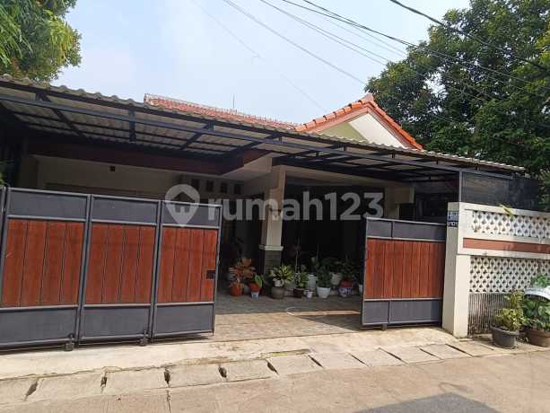 Rumah Luas Dan Asri Siap Huni Di Andara, Pangkalan Jati, Cinere, Depok