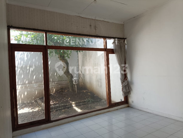 Rumah Asri di Dalam Komplek Garuda Kota Bandung Rumah Asri di Dalam Komplek Garuda Kota Bandung