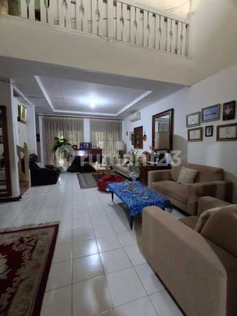 Dijual Rumah di Jl. Perkici, Bintaro Jaya, Tangerang Selatan