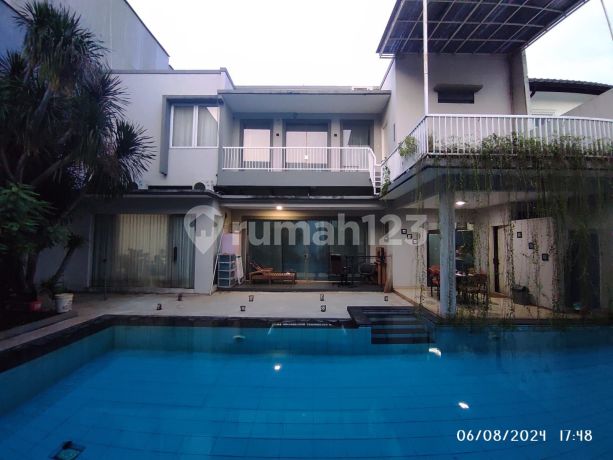 Dijual Rumah di Komplek Villa Arteri Kelapa Dua