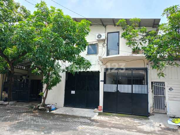 Active Residential House &amp; Boarding House in Bumi Marina Emas, Sukolilo