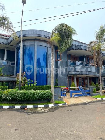 Hunian Nyaman untuk Keluarga di Cluster Tanjung Barat, Jakarta Selatan Hunian Nyaman untuk Keluarga di Cluster Tanjung Barat, Jakarta Selatan