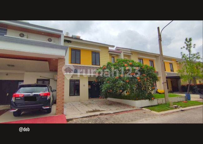 Rumah 2 Lantai di Simprug Garden 4 Kt Dekat Tempat Kerja [Jababeka - Cikarang]