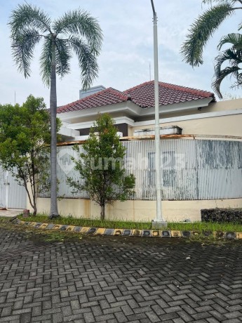 Good Hook House in Cluster with Access to Juanda Toll Road, 10 Minutes to Airport Good Hook House in Cluster with Access to Juanda Toll Road, 10 Minutes to Airport