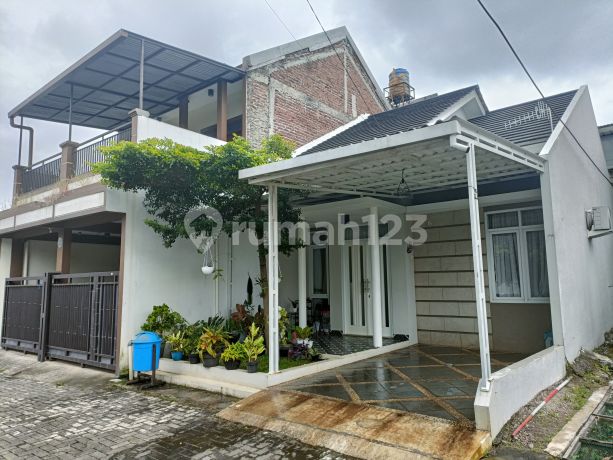 For Sale Ready-to-Occupy House at Umara Residence Ciwastra Bandung