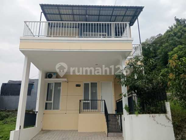 Jual Rumah 2 Lantai Di Siranda View, Semarang Jual Rumah 2 Lantai Di Siranda View, Semarang