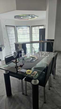 Di Jual Rumah Mewah 2 Lantai Di Teras Ayung Denpasar