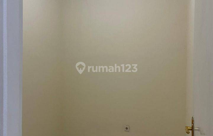 Dijual Poris Plawad Indah/Taman Royal 2 rumah ukuran 6x17