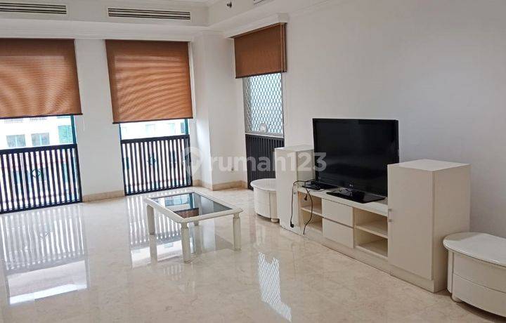 Very Nice 3BR Apt with Easy Access Location At Bukit Golf Pondok Indah