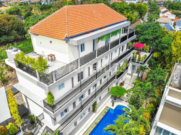 PRIME INVESTMENT OPPORTUNITY: FREEHOLD 27-BEDROOM APARTMENT FOR SALE IN PADANG LINJONG