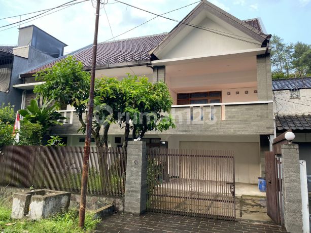 Jual rumah 2 lantai Jl. Setrasari Raya Sutami/gerlong Bandung