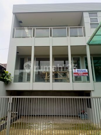 Rumah Besar Dan Mewah Di Pamoyanan Hijau Cluster Griya Permata Pamoyanan