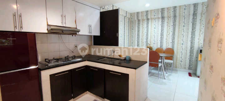 Apartemen Cosmopolis Surabaya Area Nyaman Murah Ric.a238
