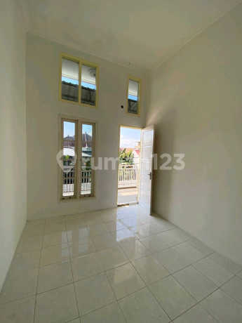 RUMAH MULYOSARI BARU SURABAYA NYAMAN UNTUK KELUARGA RON.A2783