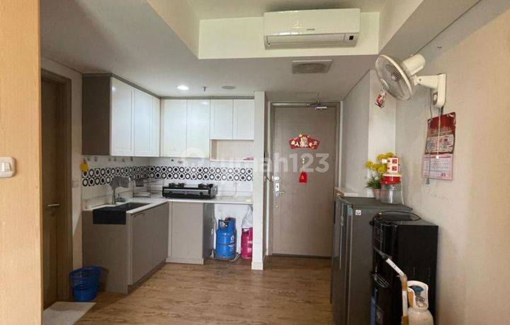 APARTEMEN GOLD COAST 1BR SEAVIEW FURNISHED BAGUS LANTAI TINGGI