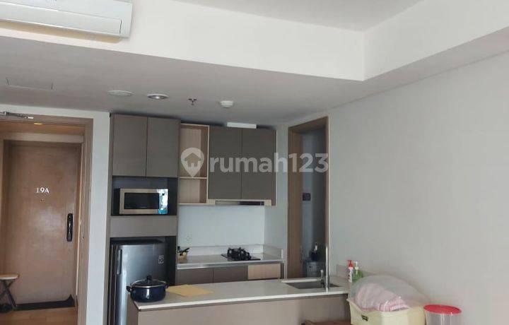 Apartemen Gold Coast Luas 90 M² Furnished 2 Br Siap Huni Bagus 