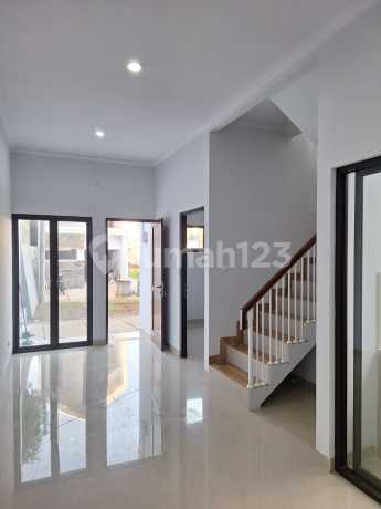 For Sale House in E-Lagoon Serua Indah Ciputat, South Tangerang For Sale House in E-Lagoon Serua Indah Ciputat, South Tangerang