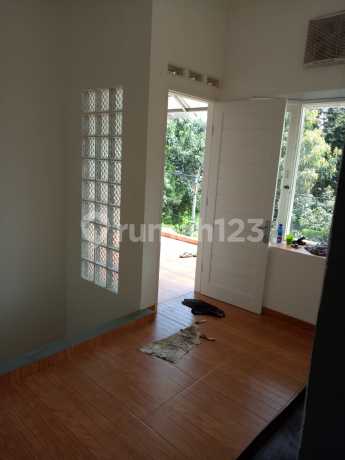 Dijual Rumah di Kopo Melati Bandung Hunian Nyaman dan Siap Huni Lokasi Aman dan Strategis dengan Akses Mudah Dijual Rumah di Kopo Melati Bandung Hunian Nyaman dan Siap Huni Lokasi Aman dan Strategis dengan Akses Mudah