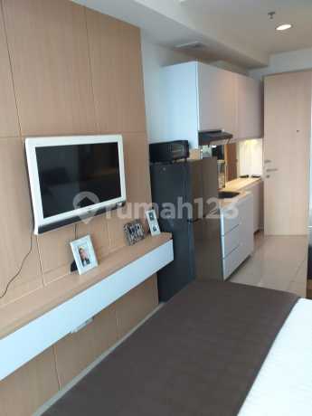 Apartement Tree Park  ful Furish ldi jual cepat bagus  di boulevard BSD City sebelah MC Donals