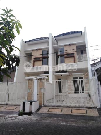 Dijual Rumah Murah Baru Gress Minimalis Modern Di Sutorejo Timur Dijual Rumah Murah Baru Gress Minimalis Modern Di Sutorejo Timur