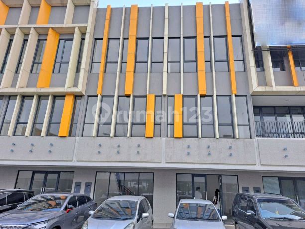 Ruko The Loop Di Bsd City 3 Lantai Lokasi Bagus Siap Buka Usaha