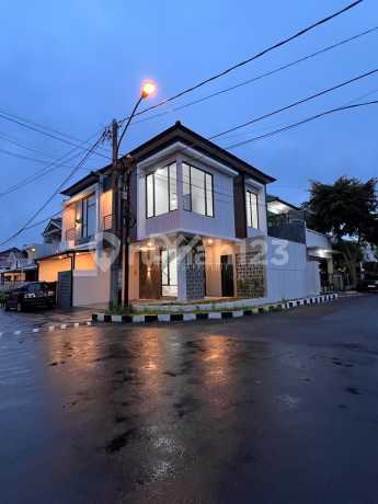 Ready Stock Affordable Corner House in Bintaro Sector 9