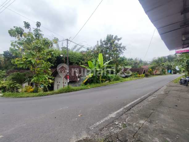 200 Jutaan; Tanah Dekat Kampus UMY