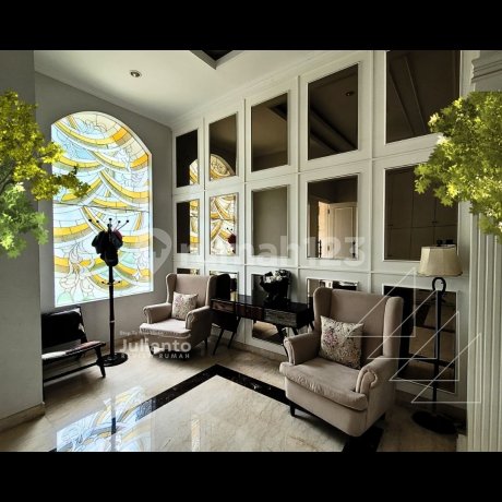 Luxury Ready-to-Occupy Graha Padma Near Karangturi and Airport