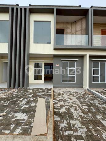 Dijual Cepat Rumah 2 Lantai Di Golden Bci, Bengkong Dijual Cepat Rumah 2 Lantai Di Golden Bci, Bengkong