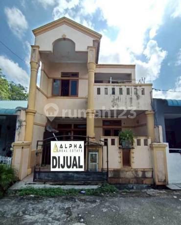 Dijual Cepat Rumah 2 Lantai di Sakura Permai, Batu Ampar