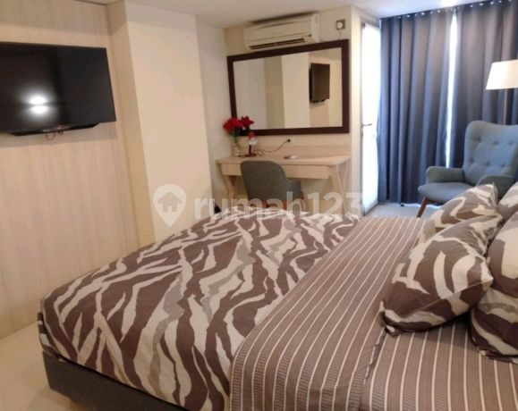 Louis Kienne Pandanaran Pinnacle Apartment, Central Semarang City, Furnished, View of Tugu Muda