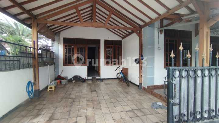 Jual Rumah Second Bangunan 1 Lantai di Perumahan Ciputat Baru Jual Rumah Second Bangunan 1 Lantai di Perumahan Ciputat Baru