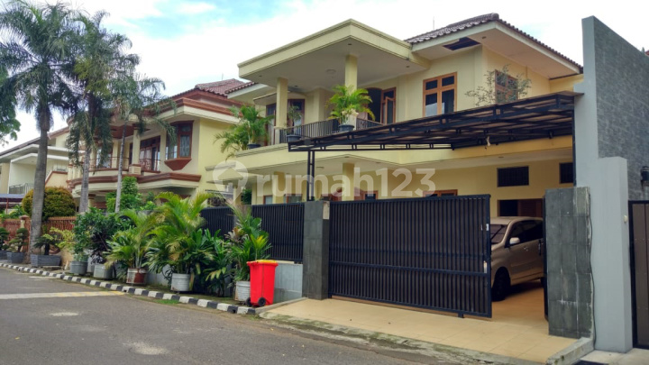 Rumah 2 Lantai di Villa Indah Pajajaran vip Kawasan Elite Tengah Kota Bogor