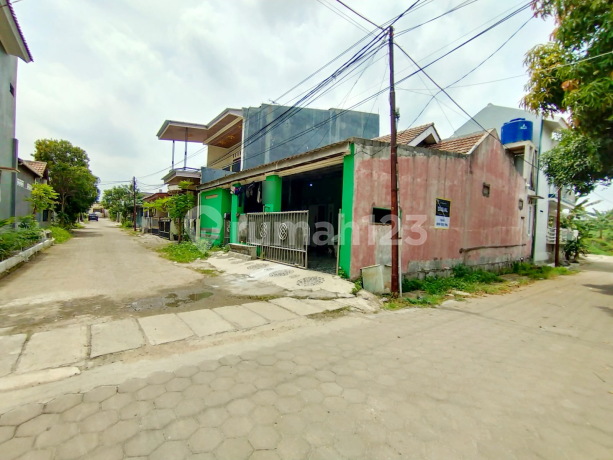 Hunian Posisi Sudut Griya Serdang Indah Siap Huni