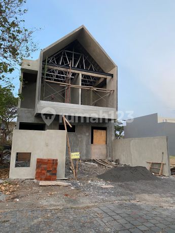 Jual Rumah Rumah American Style Graha Natura 2 Lantai Bare Finish