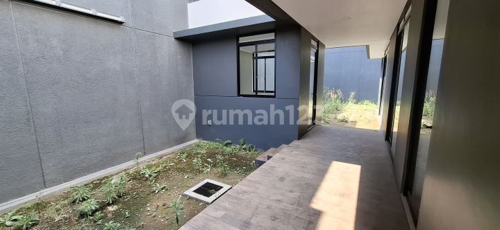 Termurah!Turun Harga!! Rumah Baru Exclusive di Kota Baru Parahyangan