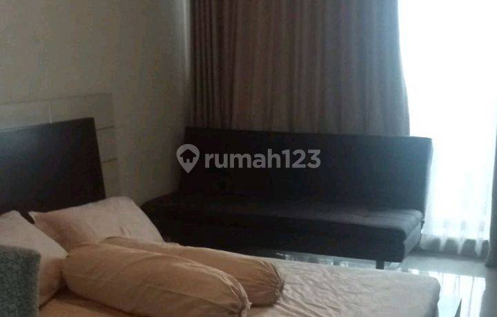 Dijual Apartemen Studio Full Furnish Beverly Hills Dago