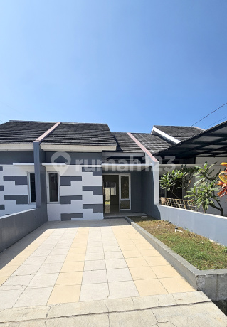 Buah Batu Murah Luas Terawat Terima Terenovasi view Sawah dan gunung Buah Batu Murah Luas Terawat Terima Terenovasi view Sawah dan gunung