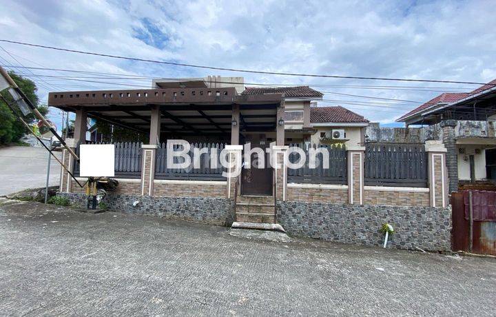 Dijual rumah hook Di kartini Residence