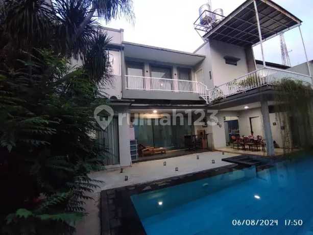 Dijual Rumah Kebon Jeruk, Perumahan Villa Arteri, Jakarta Barat