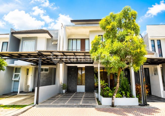Cheap House in Kopo Safira Residence Housing Complex Cheap House in Kopo Safira Residence Housing Complex