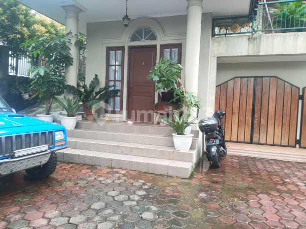 Luxury 3-Story House at Affordable Price in Mediterania Golf Cluster, Sentul City Luxury 3-Story House at Affordable Price in Mediterania Golf Cluster, Sentul City