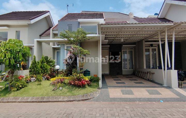 DIJUAL Rumah Cantik Dan Minimalis di Tirtasani Royal Resort E796