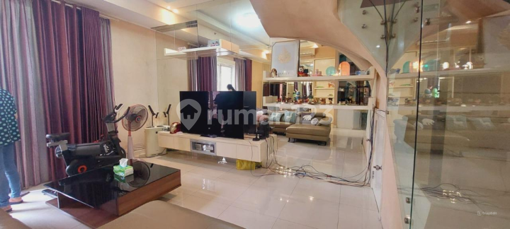 60. Dijual Townhouse Riviera Mansion Tower E 