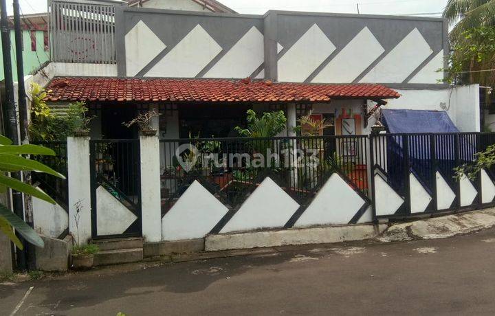 Dijual rumah Nego Sampai Jadi di Pondok Pucung Indah 2, Deket Bintaro sektor 9 ( lokasi dataran tinggi/Bebas Banjir) view menghadap Taman komplek 