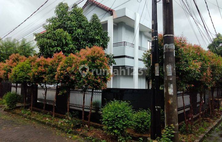 RUMAH HOOK 2 LANTAI DI GRIYA MULATAMA PONDOK CABE PAMULANG 