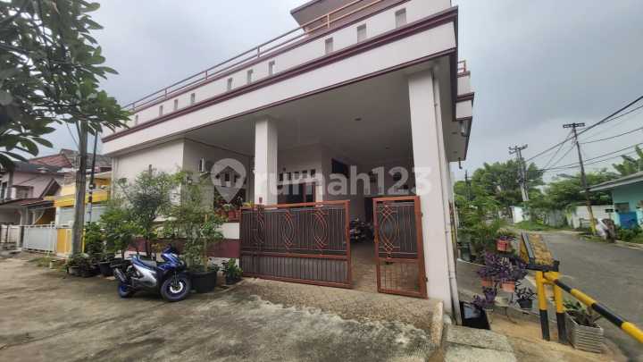Rumah HOOK 2lt  di Komplek TVRI Pondok Gede Kokoh Siap Huni